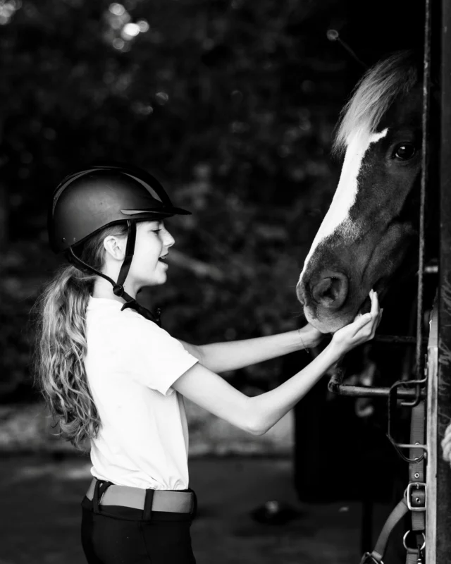 Behind the projects, presentations, and installs… there’s also real life and family moments like this one. 🤍
Willy Wonka joined our world this week and Hayden couldn’t be happier. 💟 

Many thanks to @aubrey.smith.photography for capturing the sweetest moment when Hayden found out about Willy. These photos are already treasures to us. 🐴✨