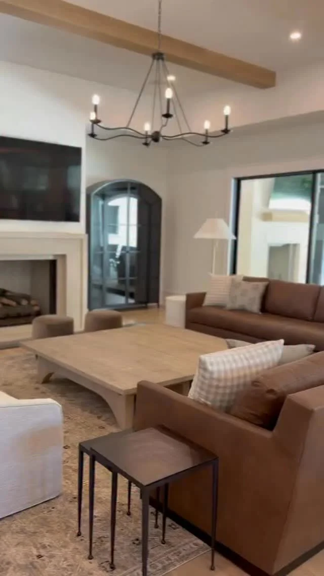 A home starts telling its story the moment the furnishings go in. 🤍
 We’re still putting the finishing touches on this install, but here’s a little before + after progress from this week.